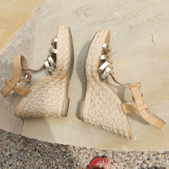 Stuart Weitzman leather platform sandals 10M - Picture 9 of 13